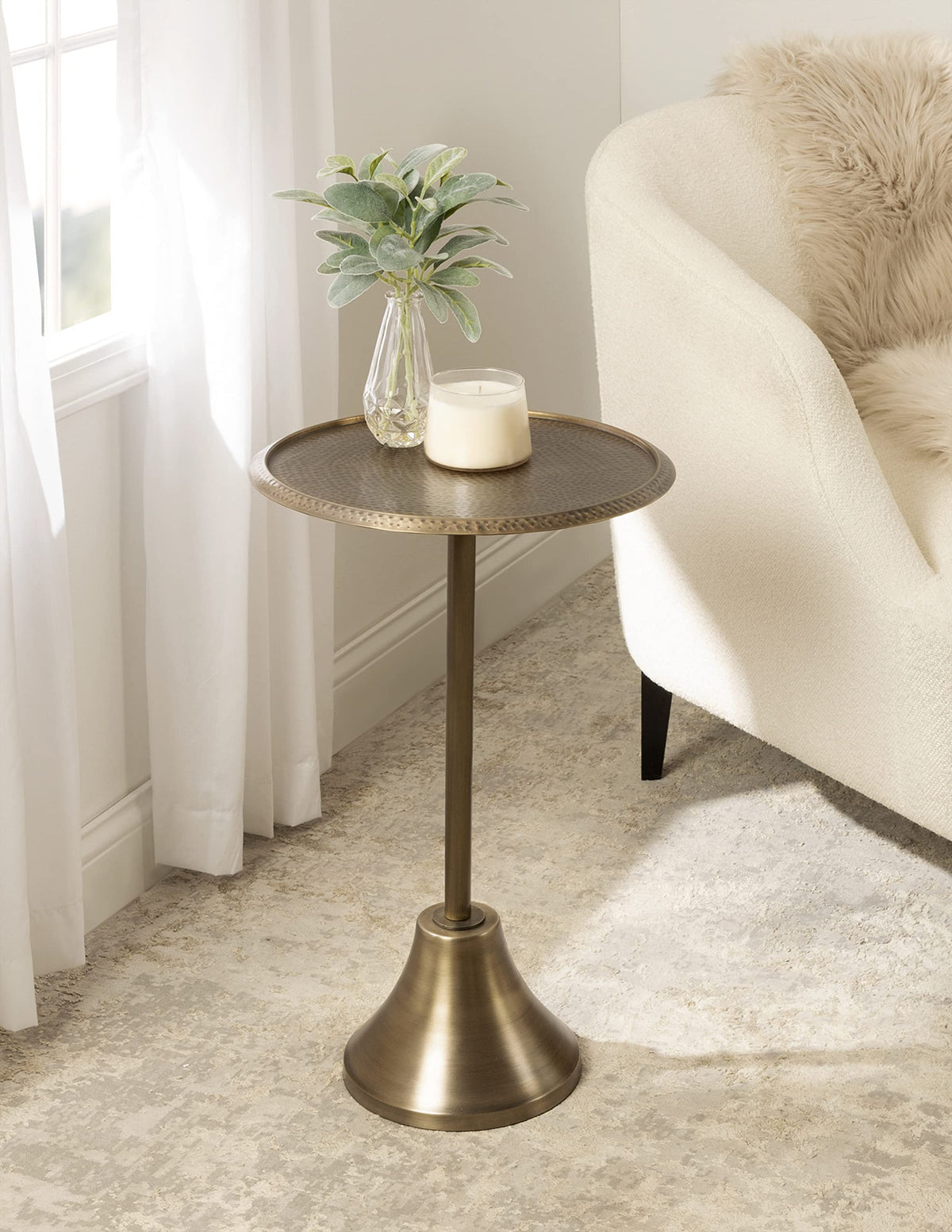 Inspired Saarinen Style Sanzo Modern Round Pedestal Side Table, 15 x 15 x 24, Gold, Decorative with Hammered Tabletop for Use as a Bedroom