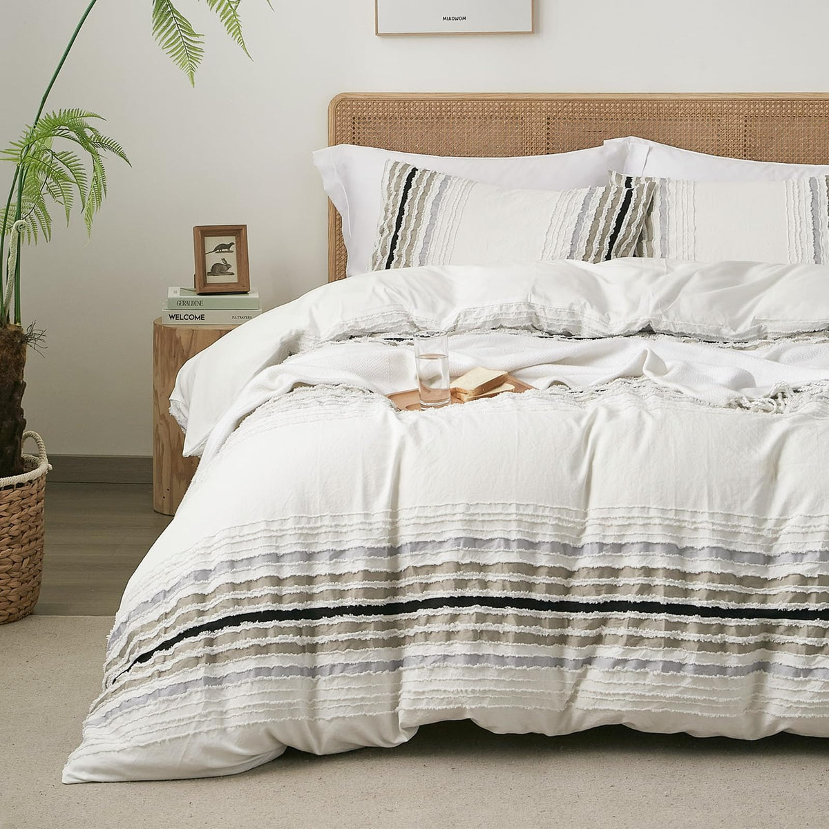 Tufted Stripe Ombre Duvet Cover with 2 Pillow Shams, No Comforter
