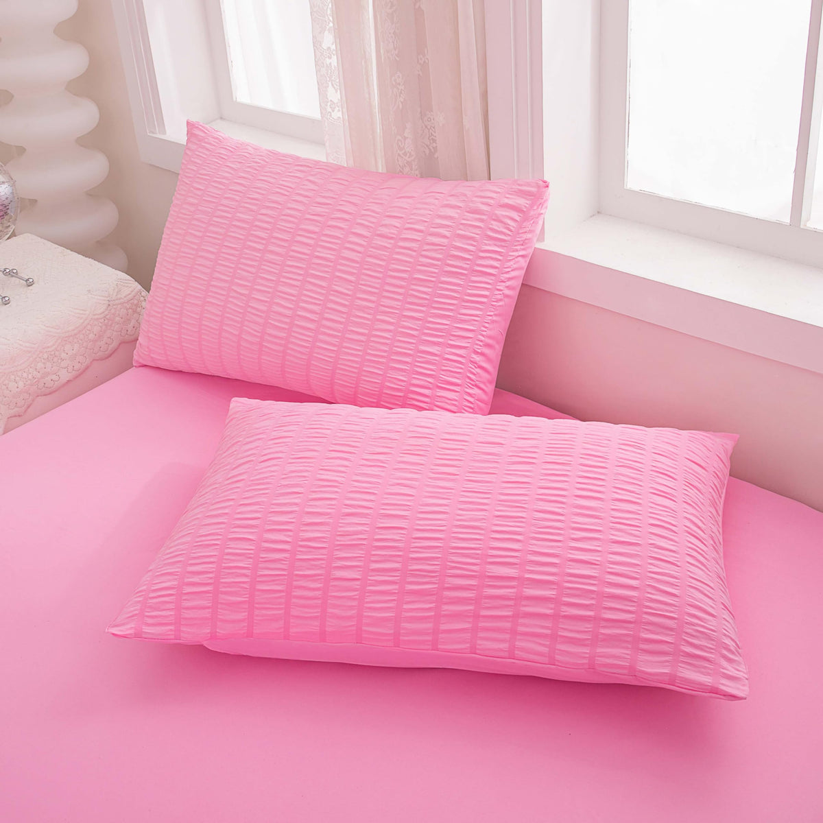 Bed in a Bag Pink Seersucker Comforter Set 5-Pieces Microfiber Lightweight Comforter All Season Bedding Sets