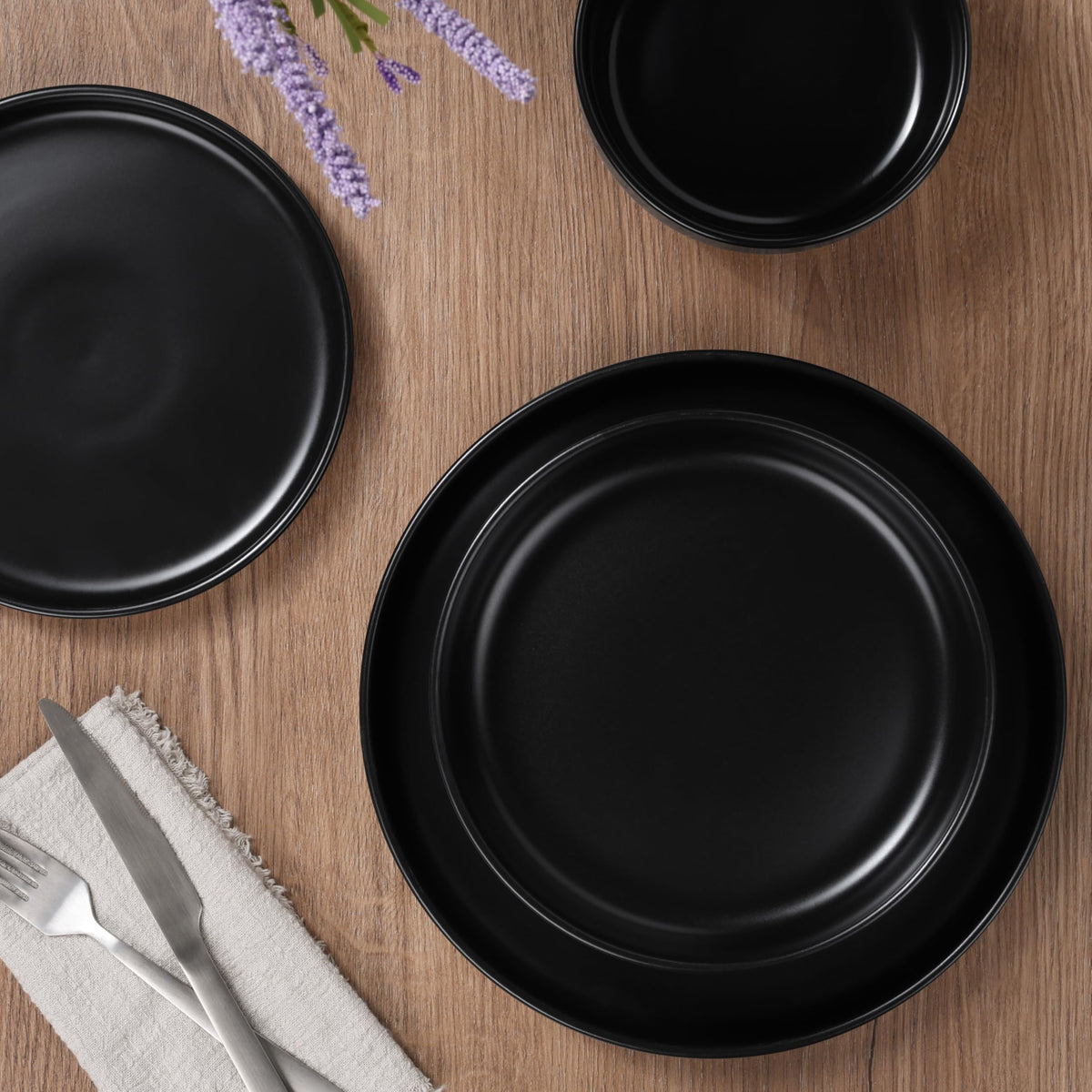 16-Piece Plates and Bowls Set for 4, Stoneware Dinnerware Sets with Pasta Bowl, Dishes Set Restaurant, Frosting Black