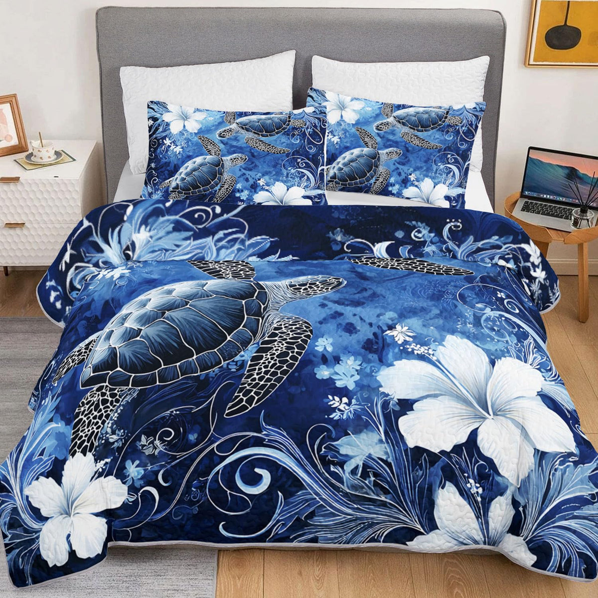 Floral Sea Turtle Quilt, Coastal Bedspread with 2 Pillowcases.