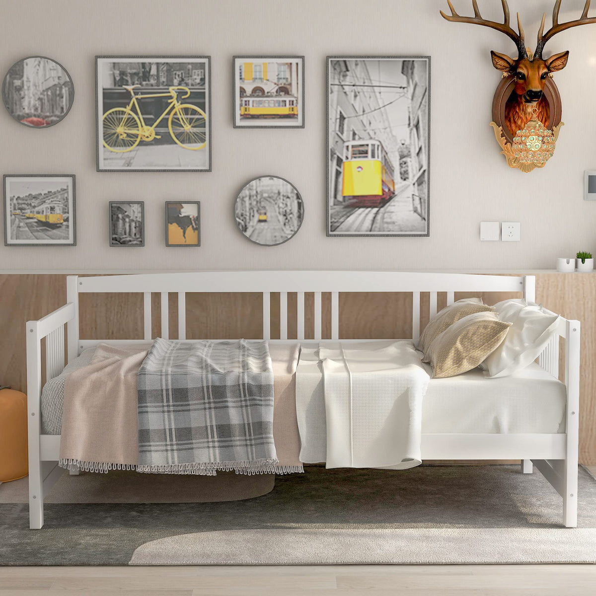 Daybed Twin Bed Wooden Slats Support Modern Living Daybed with Rails, Twin Size, Ivory White