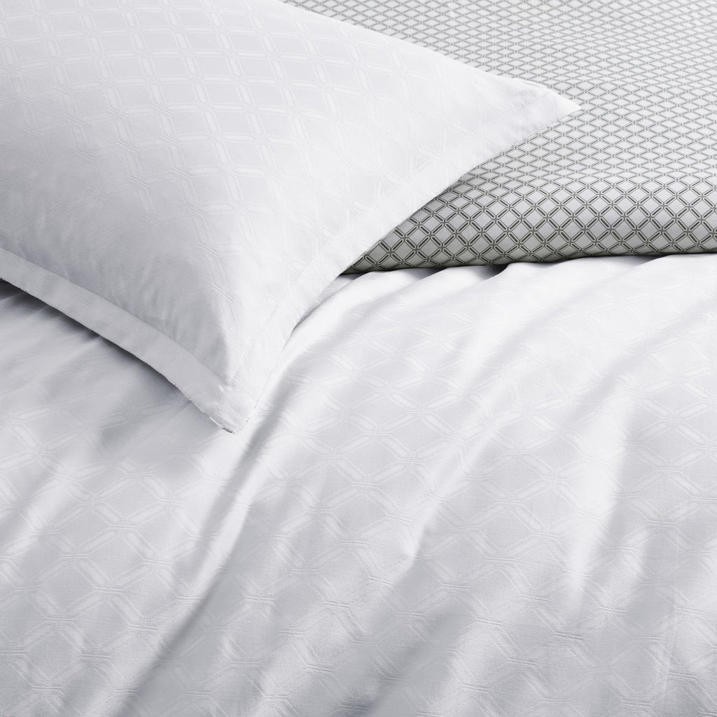 Duvet Cover Set - 3-Piece Cotton Jacquard - Pollsy, White
