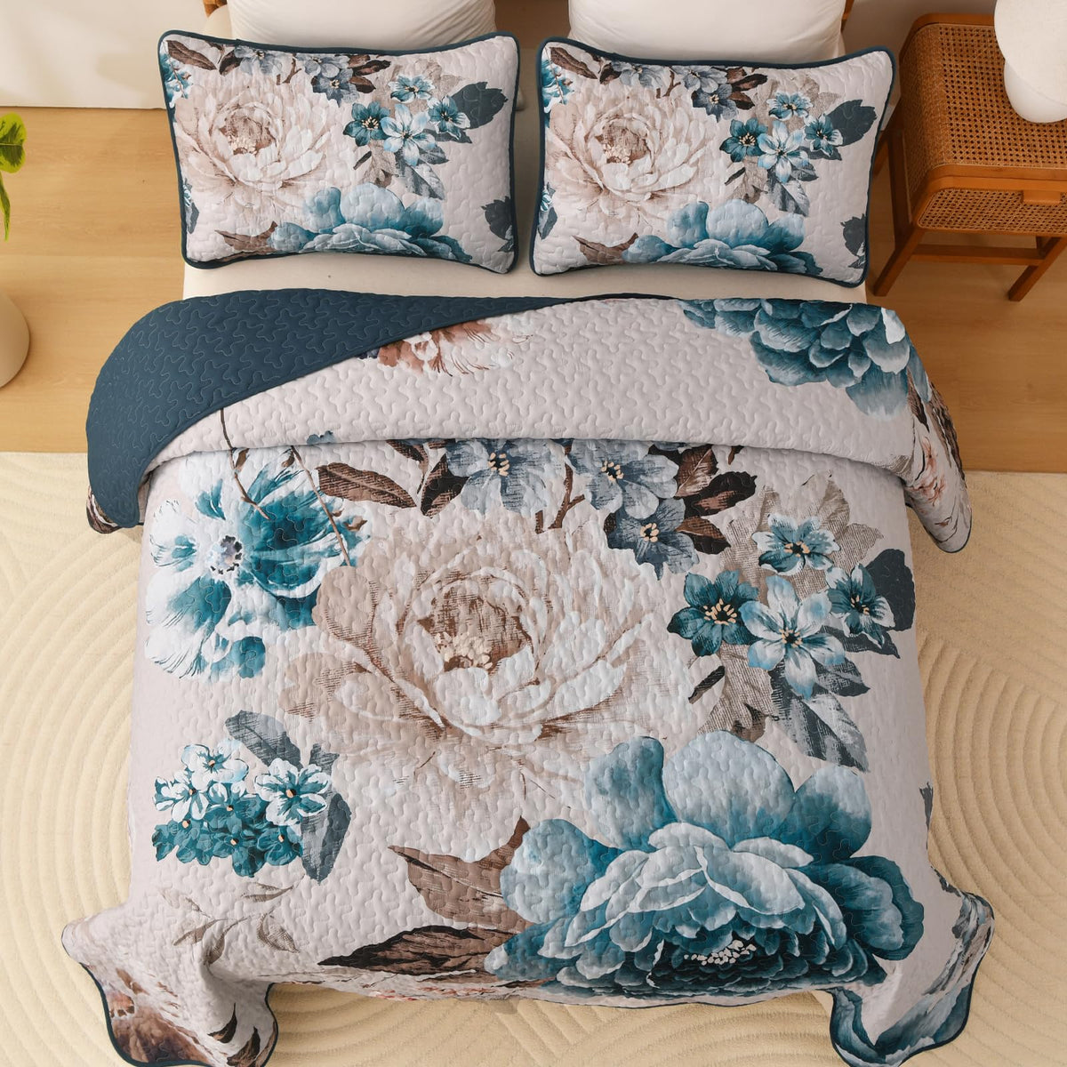 Quilt, 3 Pcs Aqua Floral Bedspread Bedding Set