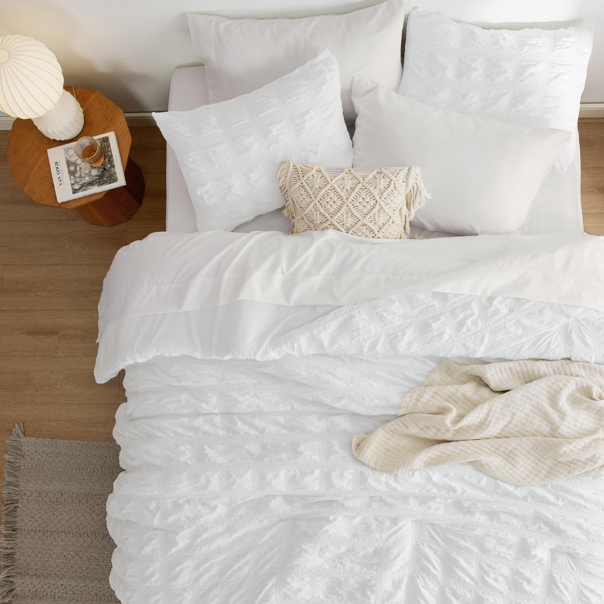 White Comforter Seersucker Bed in a Bag 7Pcs Soft Lightweight