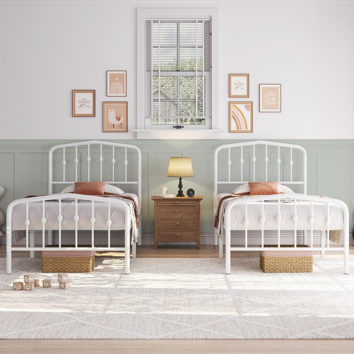2 Pcs Bed Frame, Victorian Vintage Headboard White