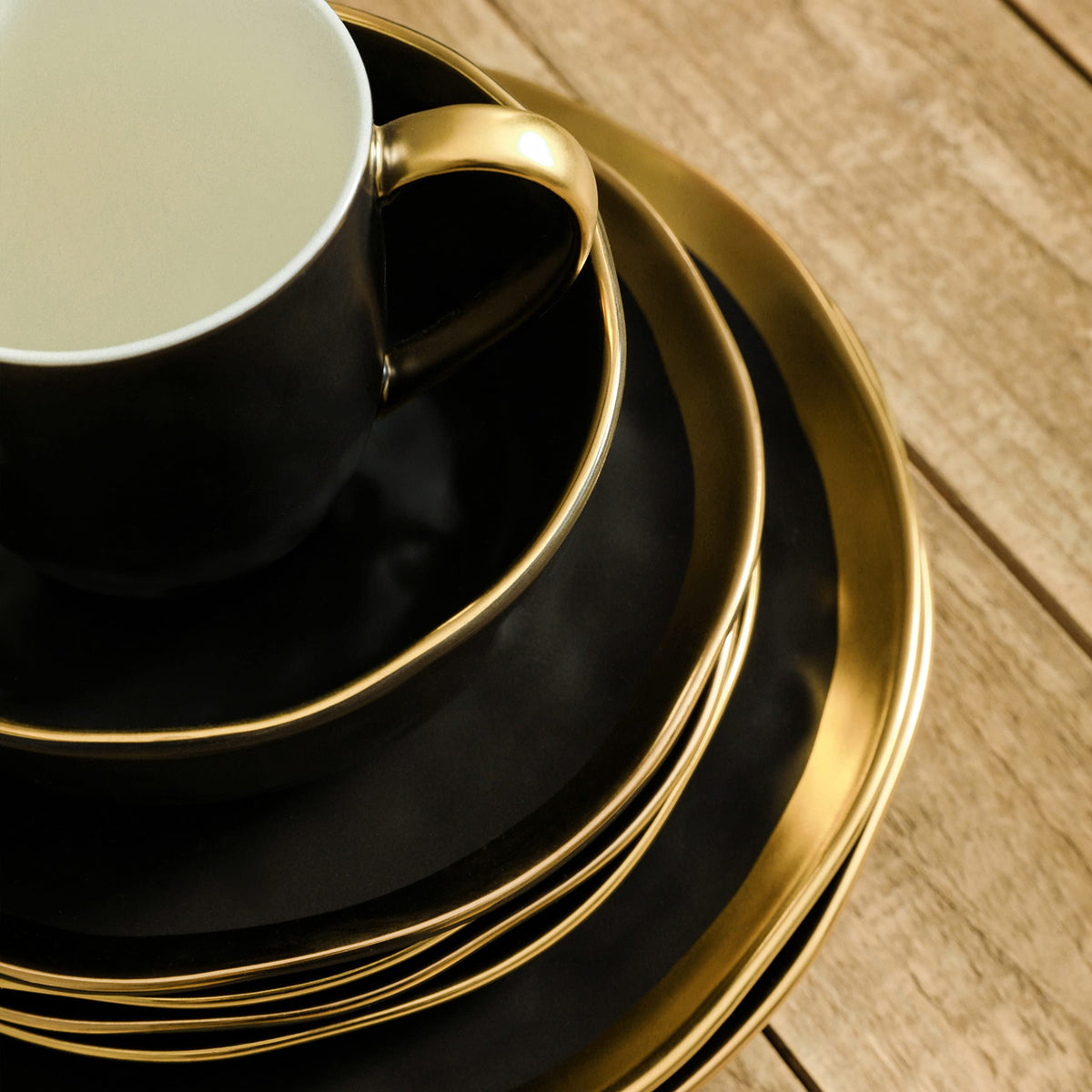 Lain Florian Modern Porcelain 16 Piece Dinnerware Set, Plates and Bowls Set, Dish set for 4, Black And Golden Rim