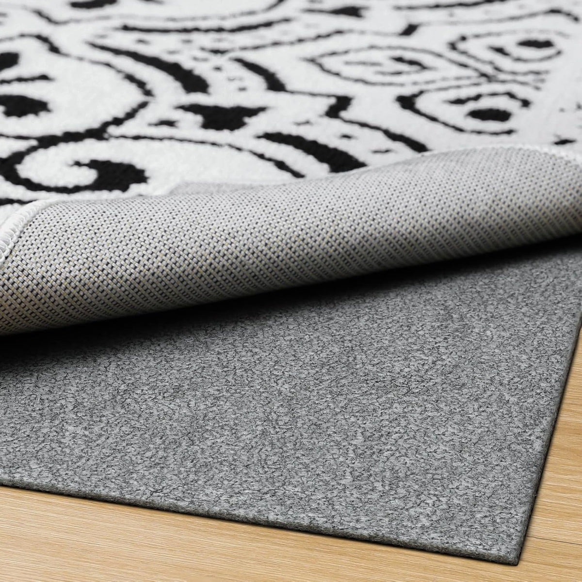5' x 7' Non Slip Rug Pad, 1/8" Felt Rubber Protective Padding - Set of 35