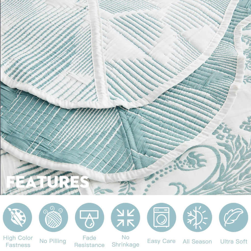Oversized Alaskan Bedspreads 138x122, Damask, Soft Green