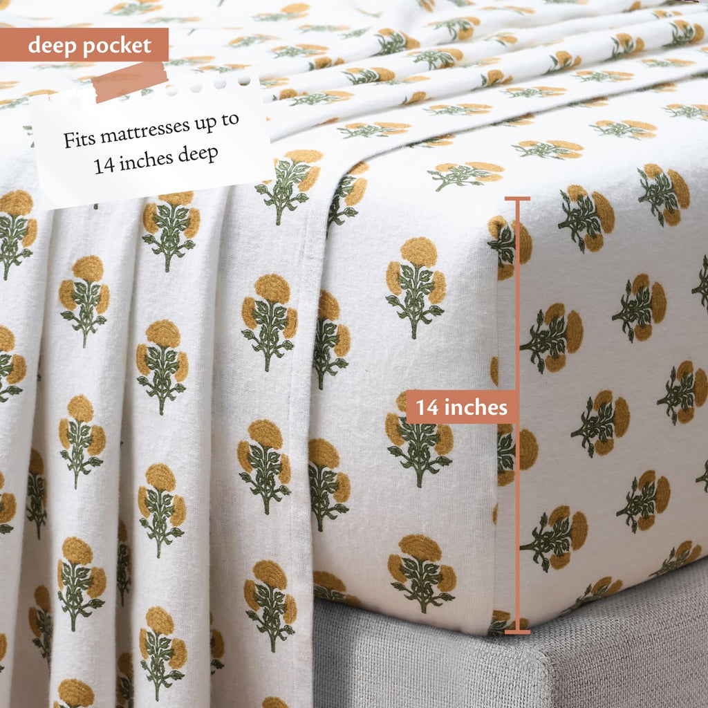 Golden Bloom Flannel 4-Piece Bedding Set, White & Gold