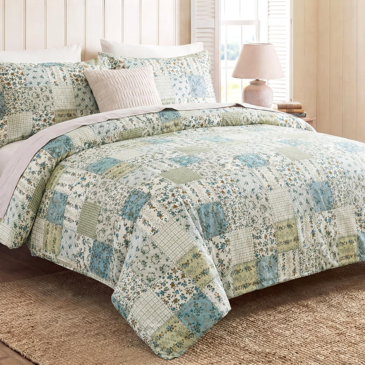 Vintage Floral Comforter Set 100% Cotton Blue Patchwork Bedding Comforter Sets All Season 3 Pieces Shabby Chic