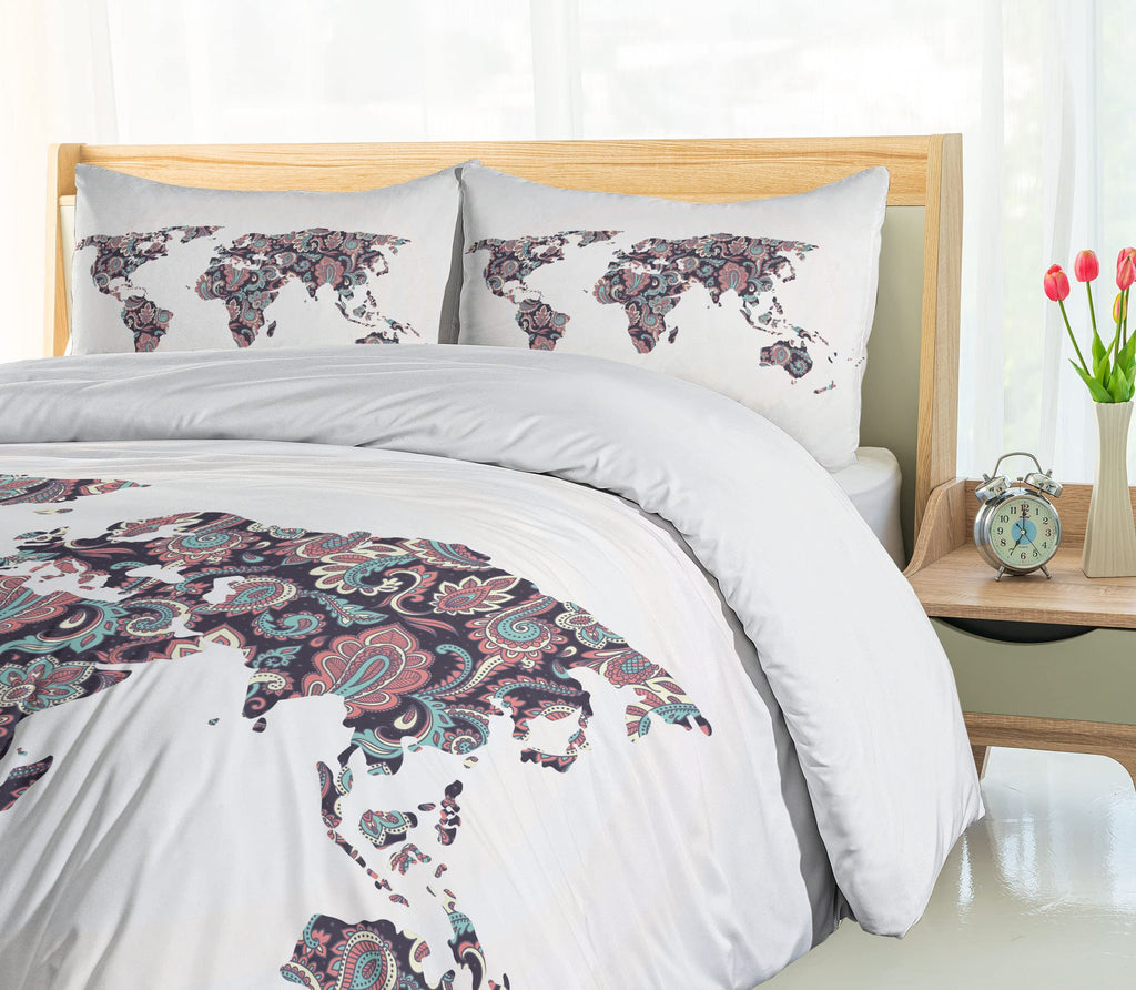 Floral World Map Duvet Cover Set, Paisley Leaves Ornamental Eastern Style Old Fashioned Design, Decorative 3 Piece