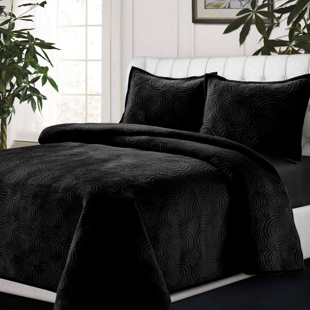Oversized Velvet Quilt Set - Buttery Soft 260GSM Velvet Bedding for Luxurious Comfort - Double-Sided Capri