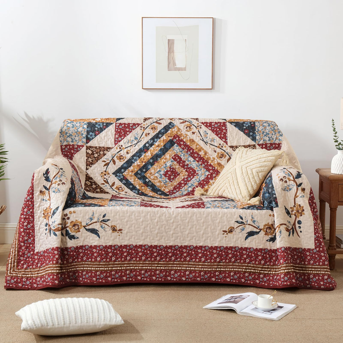 Patchwork Quilt Bedding Set, Red Farmhouse Floral Bedspread