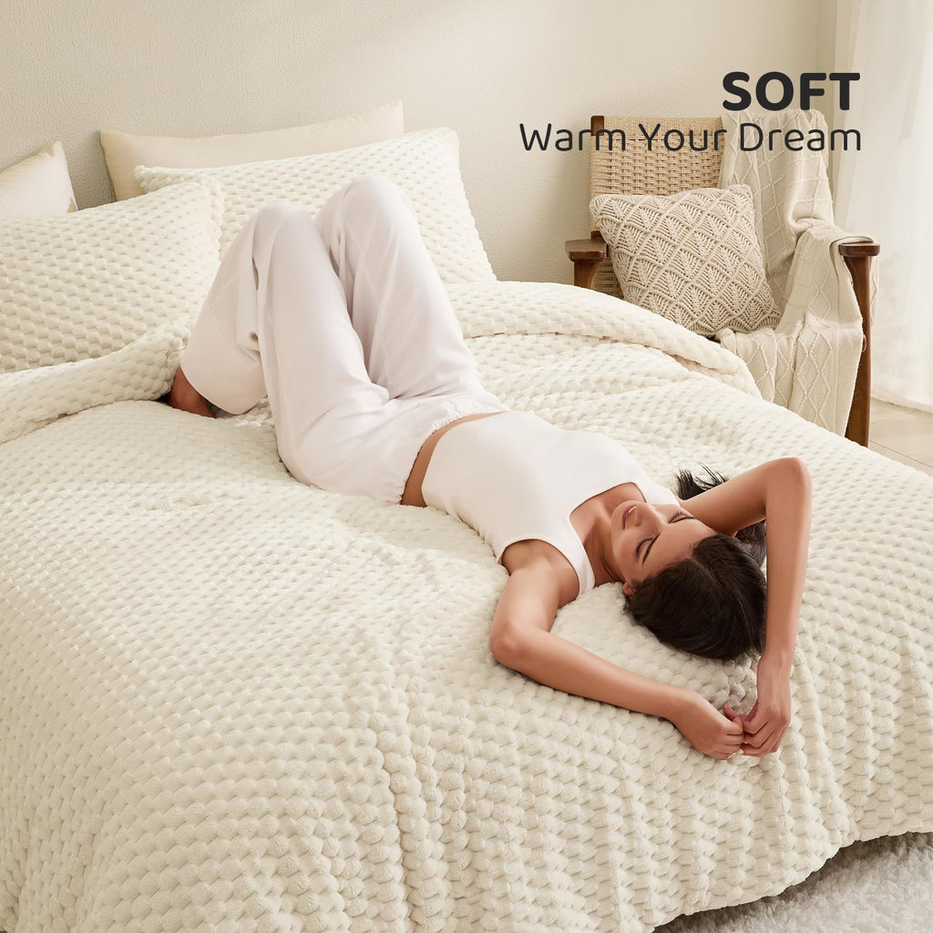Fluffy Comforter Set - Ultra-Soft Cream White Flannel Thick Comforter for Bed, Luxury Warm Bedding Set for