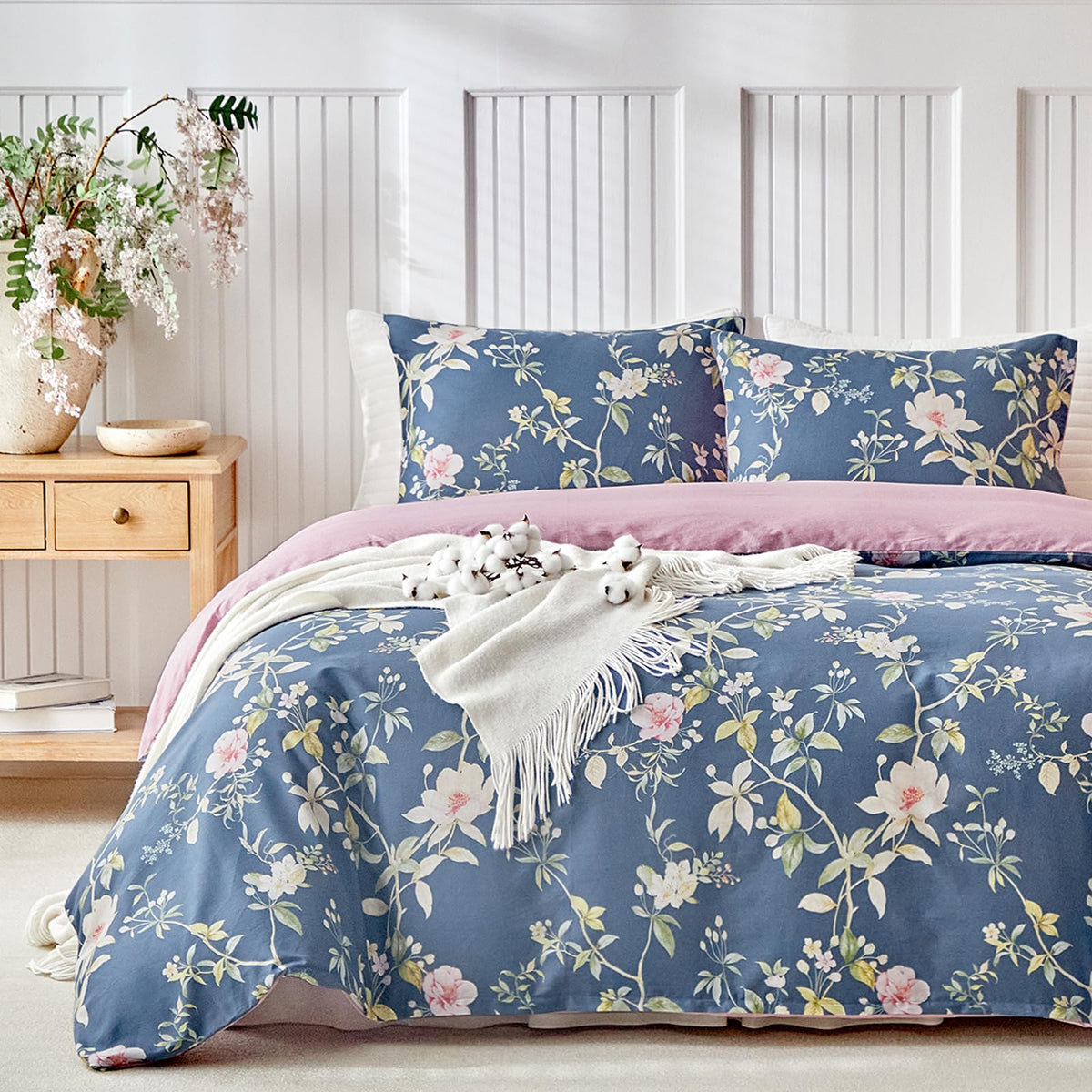 100% Cotton Duvet Cover, Navy Coastal Bloom Pattern