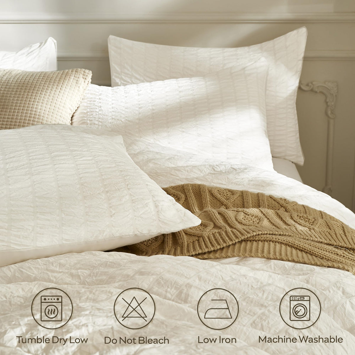 White Seersucker Duvet Cover Set