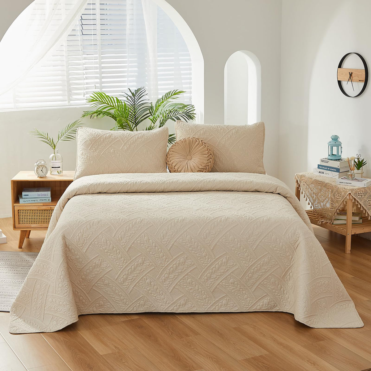 King Size Quilt Set Cotton Beige Quilts Farmhouse Matelasse Bedding Covetlet Set 3-Piece