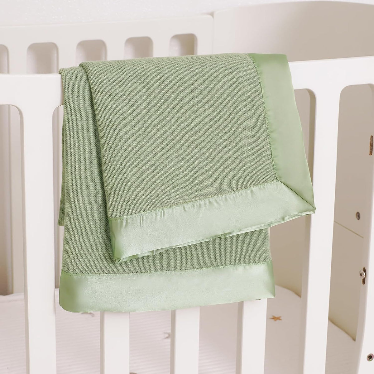Cotton Baby Blanket with Satin Trim, Light Green, 31.5x40 inches
