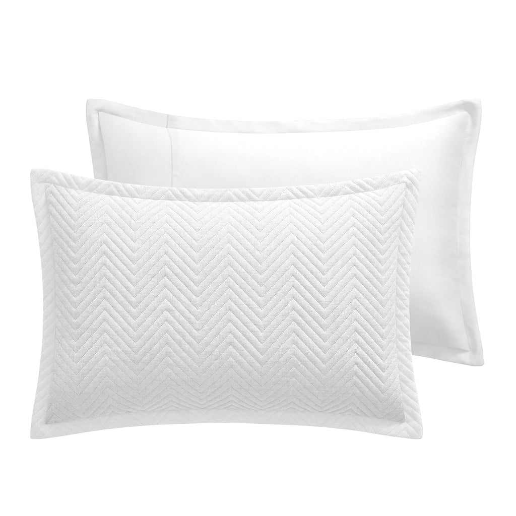Quilt Bedding Set White Bedspread Wave