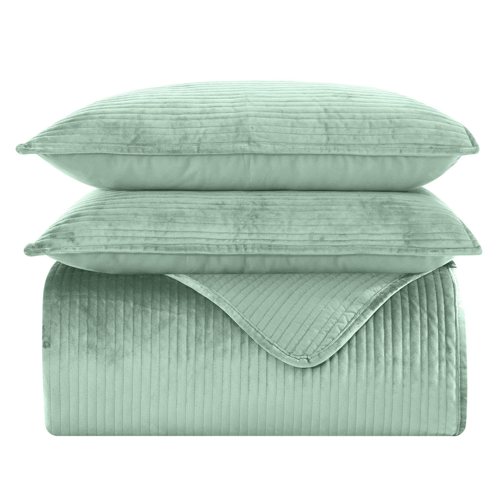 Luxury 3-Piece Velvet Corduroy Stripe Quilt Set, Ultra Soft Bedspread - Cozy Velvet Coverlet Set - 3PC Medium Weight