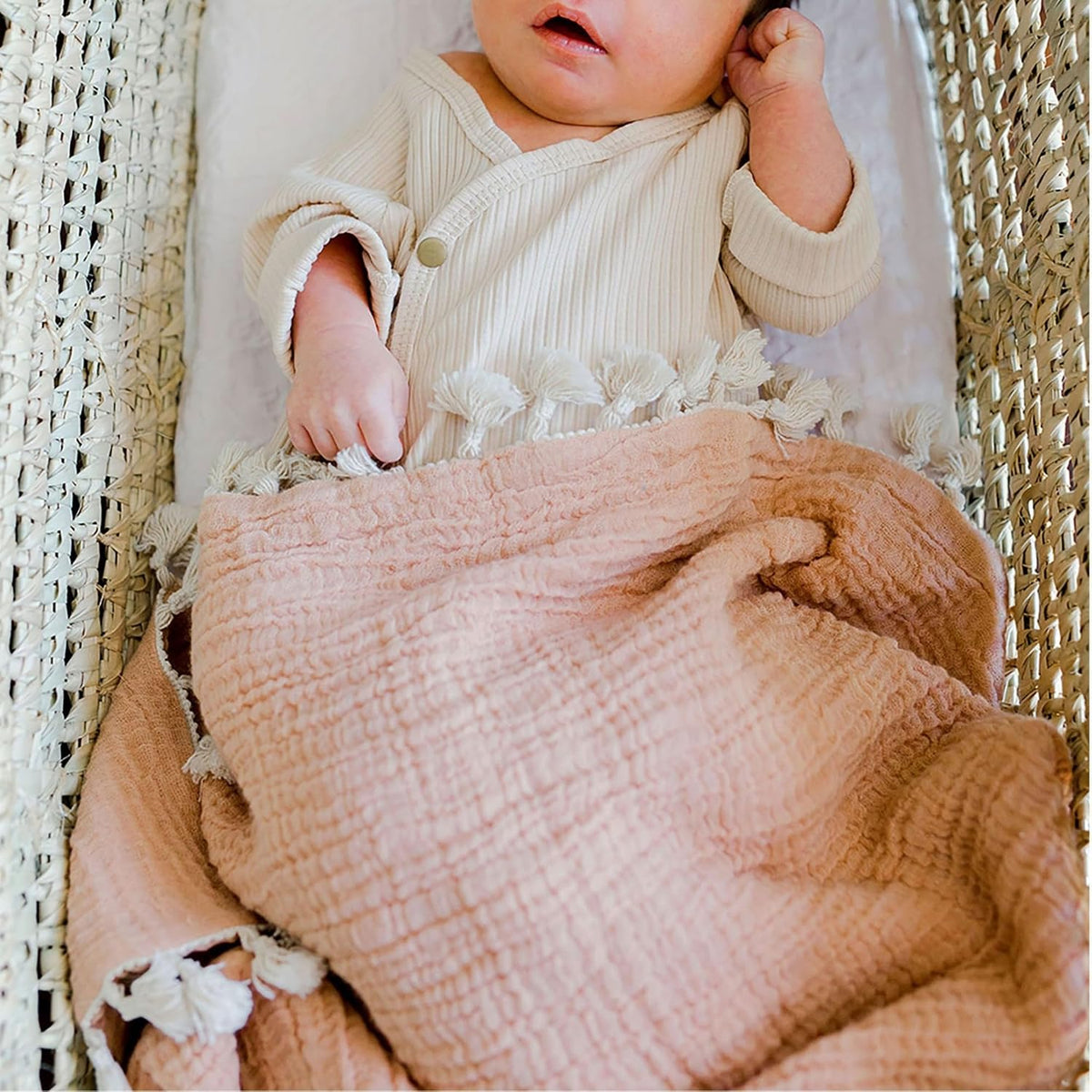 Layer Quilt Muslin Swaddle Blanket, Soft Cotton Lightweight Nursery and Stroller Blanket for Baby Boys & Girls