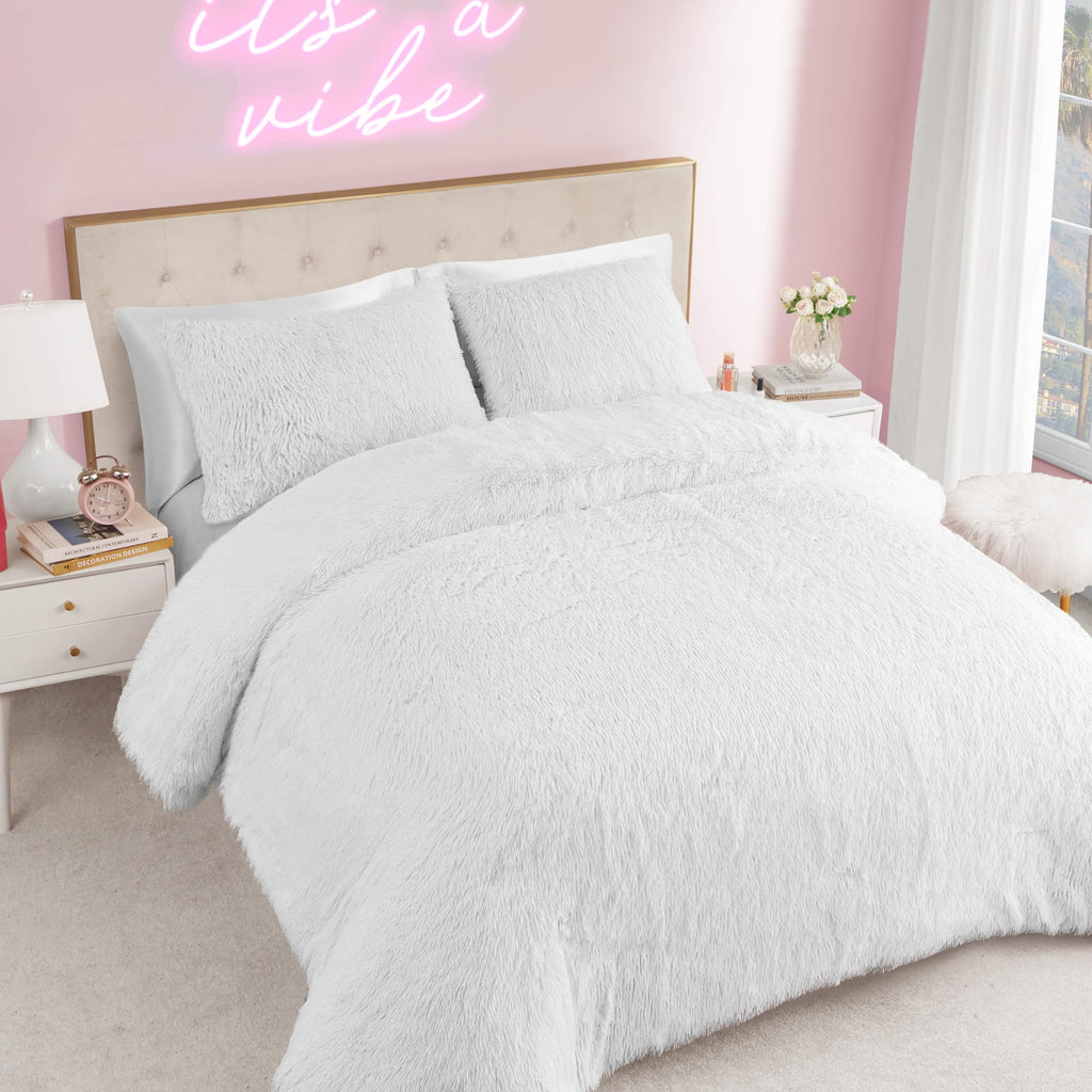 Shaggy Faux Fur White Comforter Set - Soft and Cozy 2-Piece Machine Washable Bedding Comforter and Sham