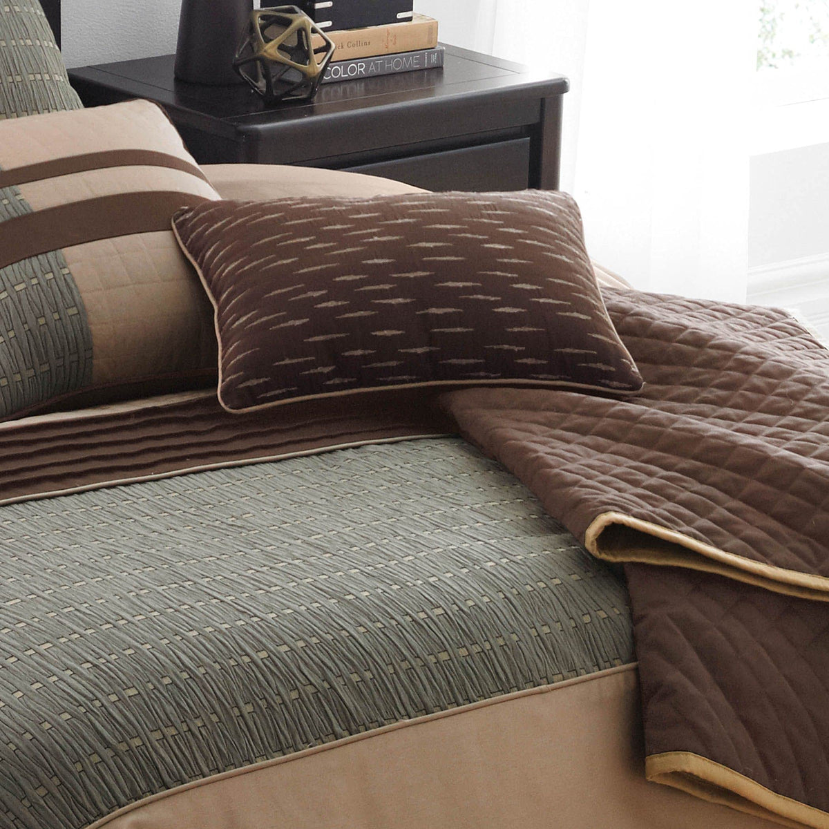 Lexia Comforter Bedding Set, Brown Multi Traditional Décor, 7 Pieces