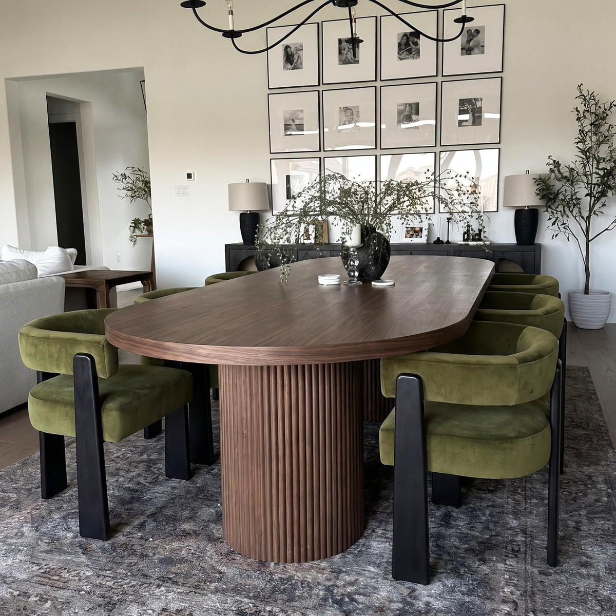 Modern Dining Chairs Set of 6, Upholstered Velvet Barrel Accent Chairs with Backrest & Arms, Wide and Thicker Padded