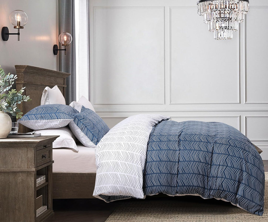 Navy and White Duvet Cover Set, 100% Cotton Bedding, Chevron Geometric Pattern, with Button Closure (3pcs)