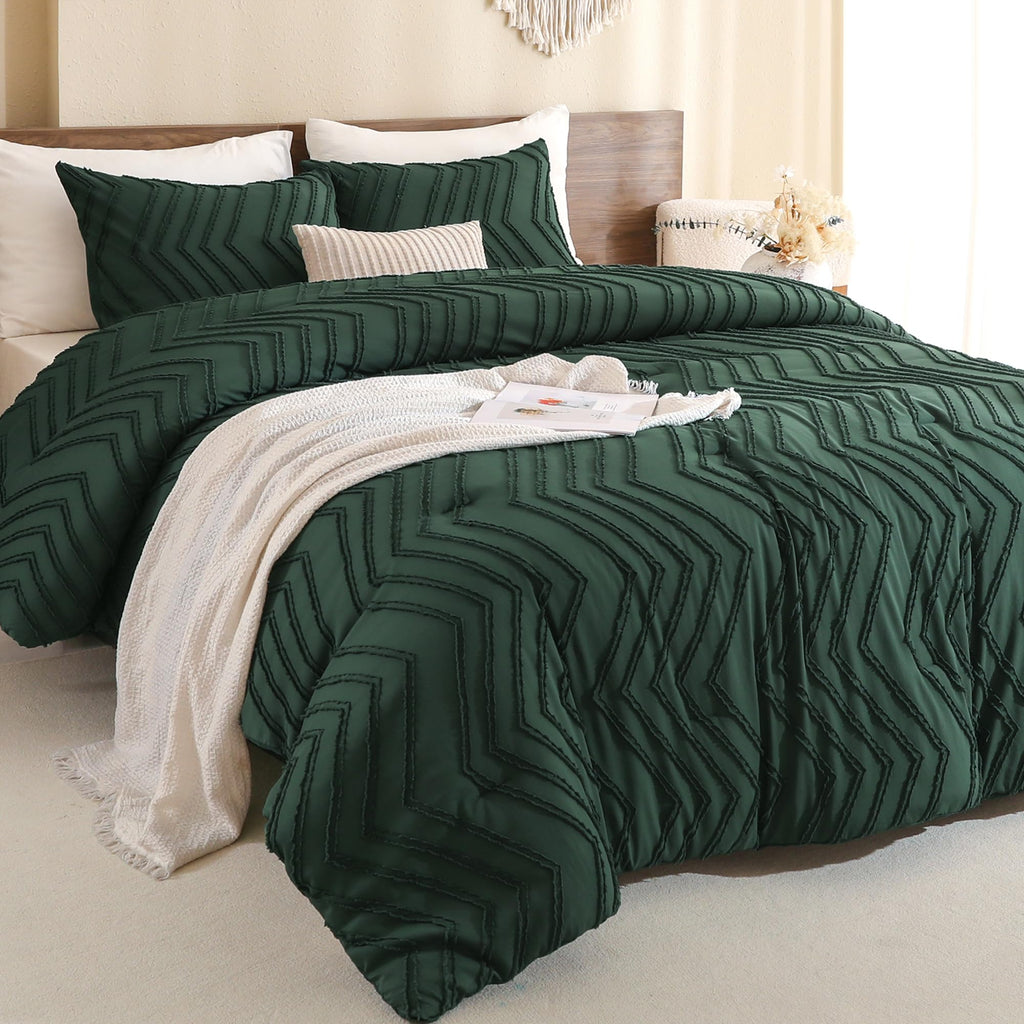 Cal King Comforter Set Dark Emerald Green, Boho Chevron Tufted Bedding Comforter Sets, Hunter Green Soft Warm 3 Pieces