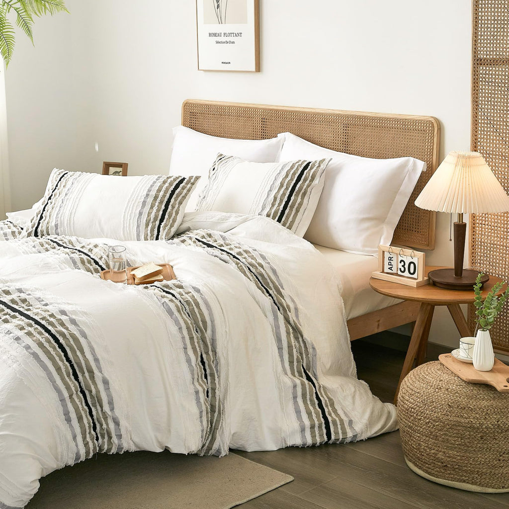 Tufted Stripe Ombre Duvet Cover with 2 Pillow Shams, No Comforter