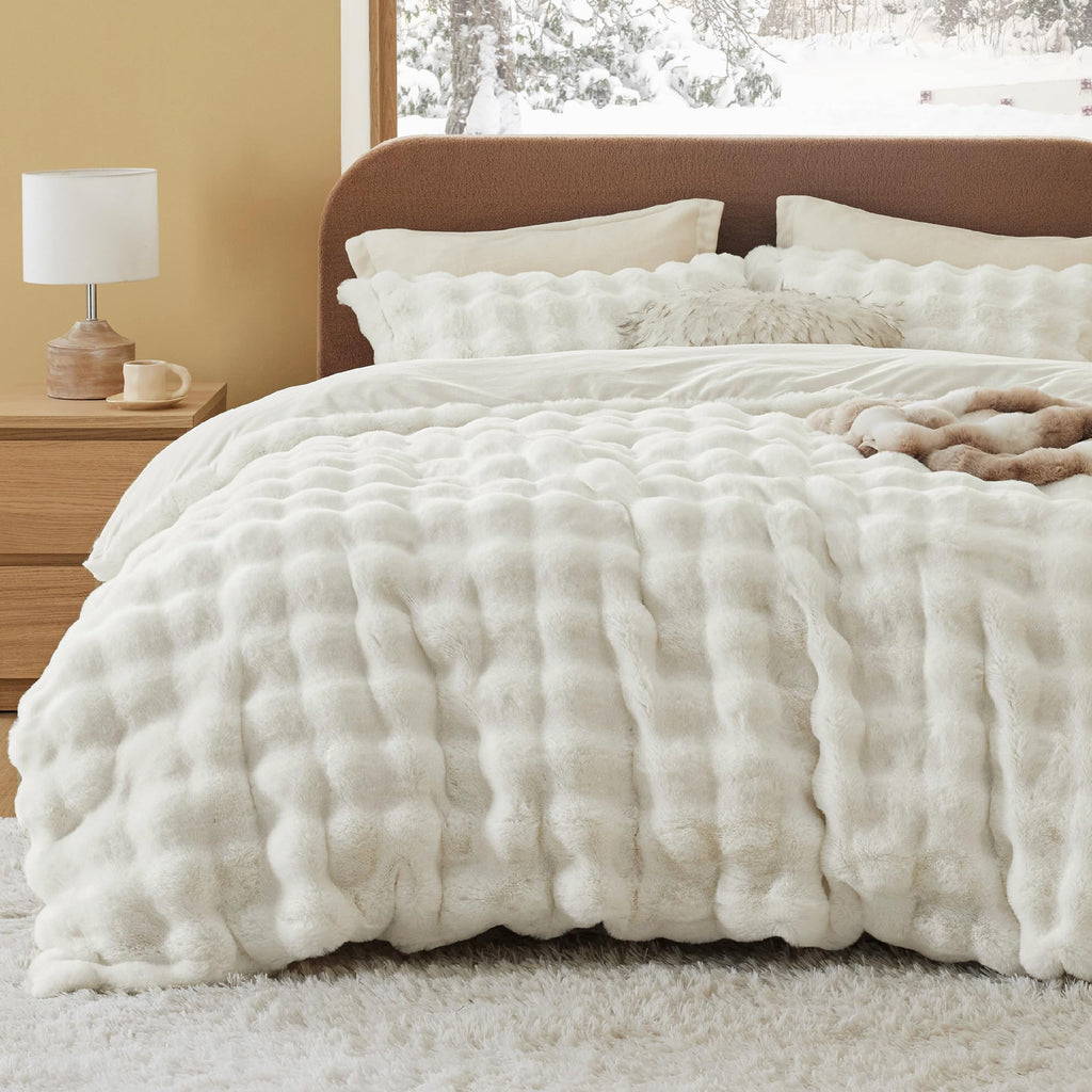 Faux Fur Duvet Cover Set, Plush Bubble Design, Coconut White