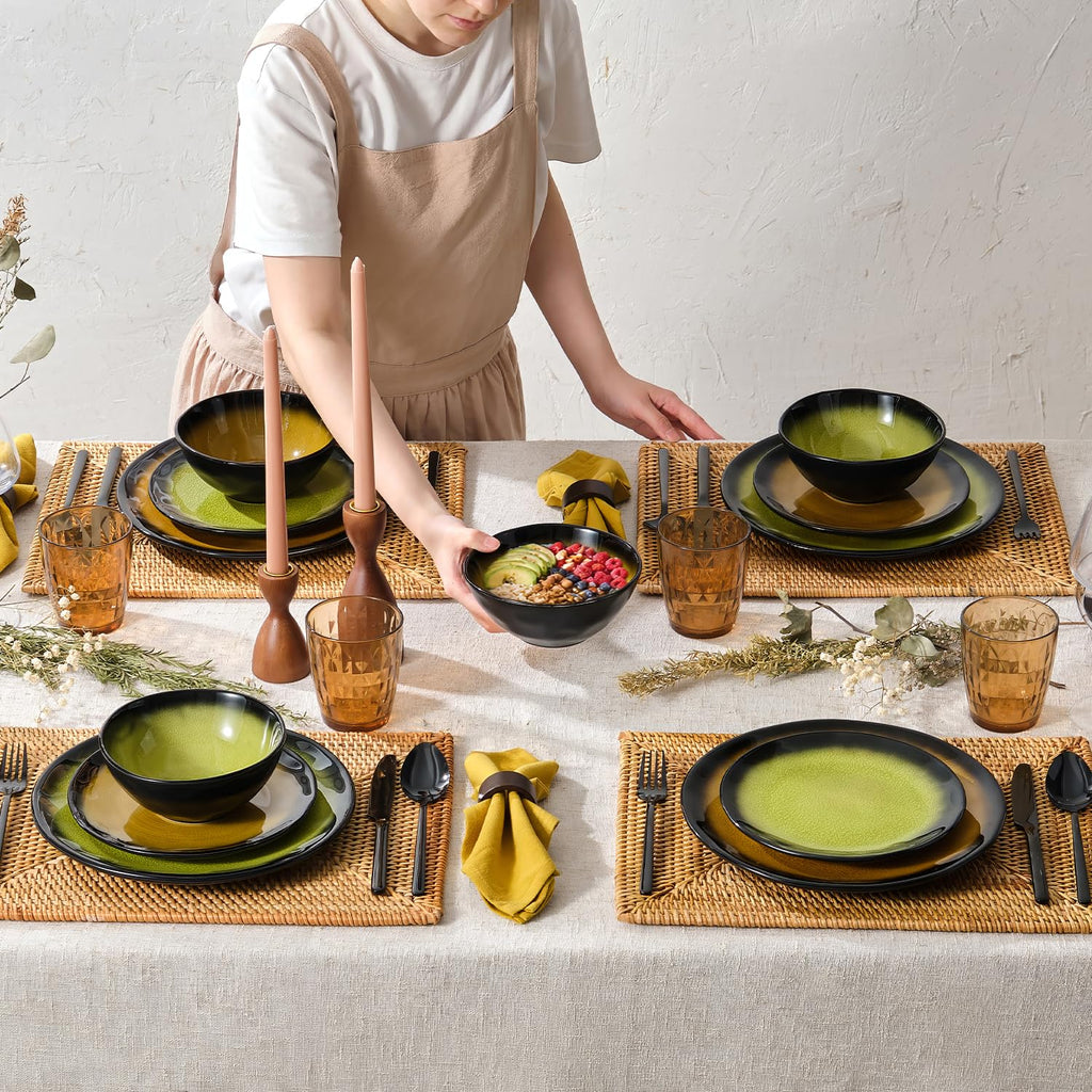 18-Piece Dinnerware Set for 6, Ceramic Plates and Bowls Sets