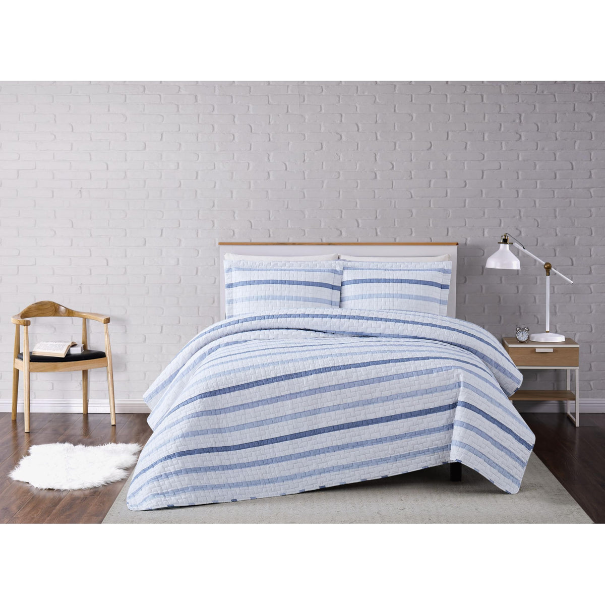 Waffle Stripe White and Blue Polyester 3-Piece King Quilt Set, Stripe Themed, for Men and Women, Oeko-TEX Certified