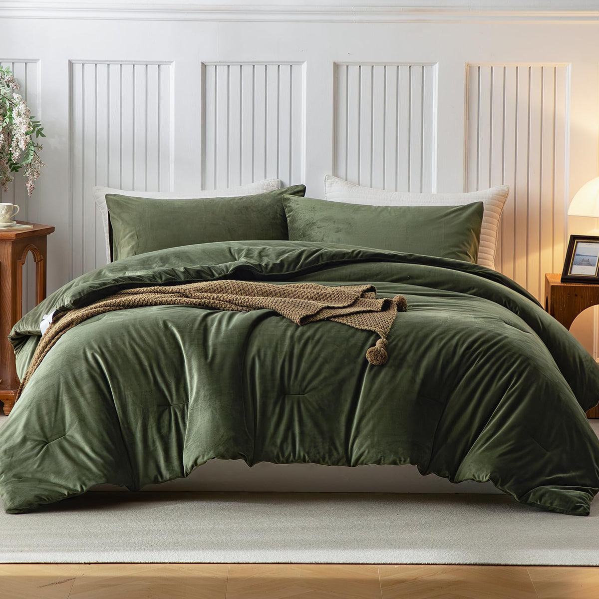 Velvet Comforter Set, Luxury Olive Green Soft Lightweight 3‐Piece