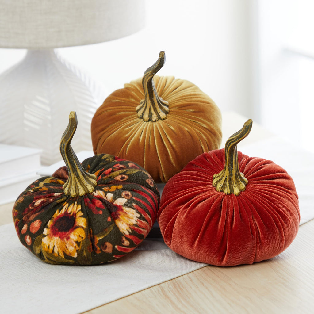 Rust 6.25 inch Velvet Pumpkin (Rust)