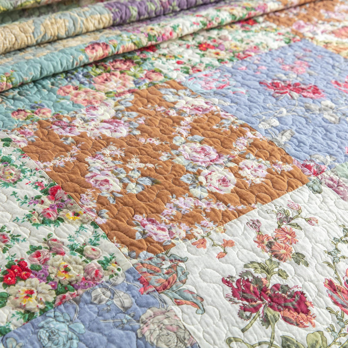 Quilt Patchwork Bedspread Set