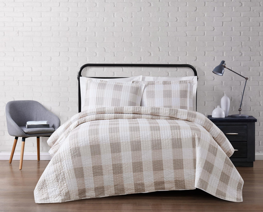 Everyday Buffalo Plaid Khaki Polyester 3-Piece Quilt Set, Plaid Themed, for Men and Women, Oeko-TEX Certified