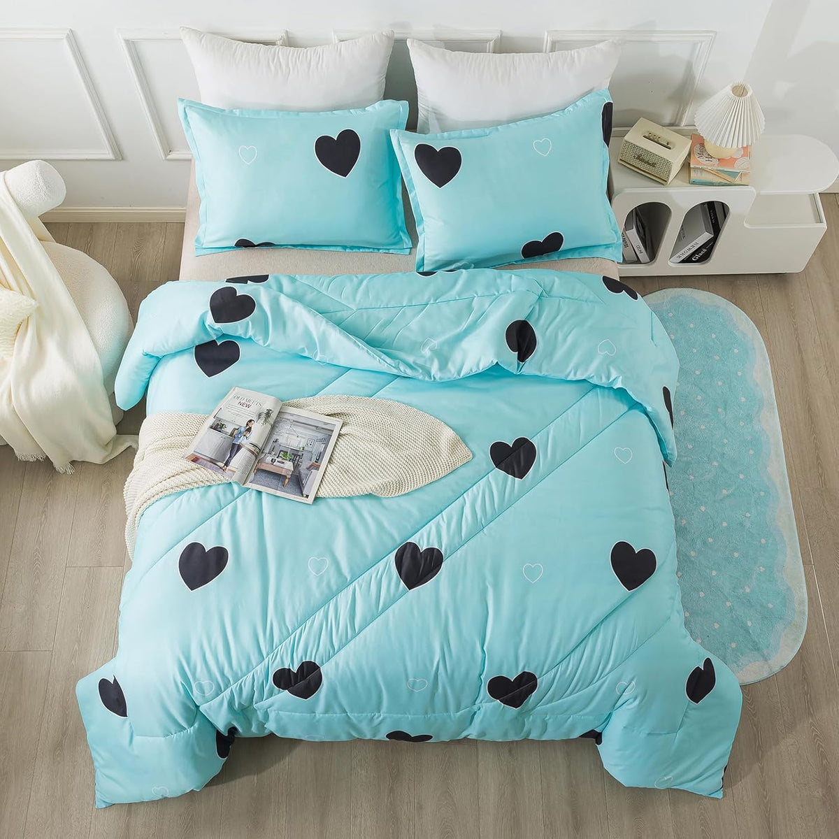 Love Pattern Girls Comforter Set, Sky Blue Cute Love Heart Print Comforter Bedding Set for All Seasons