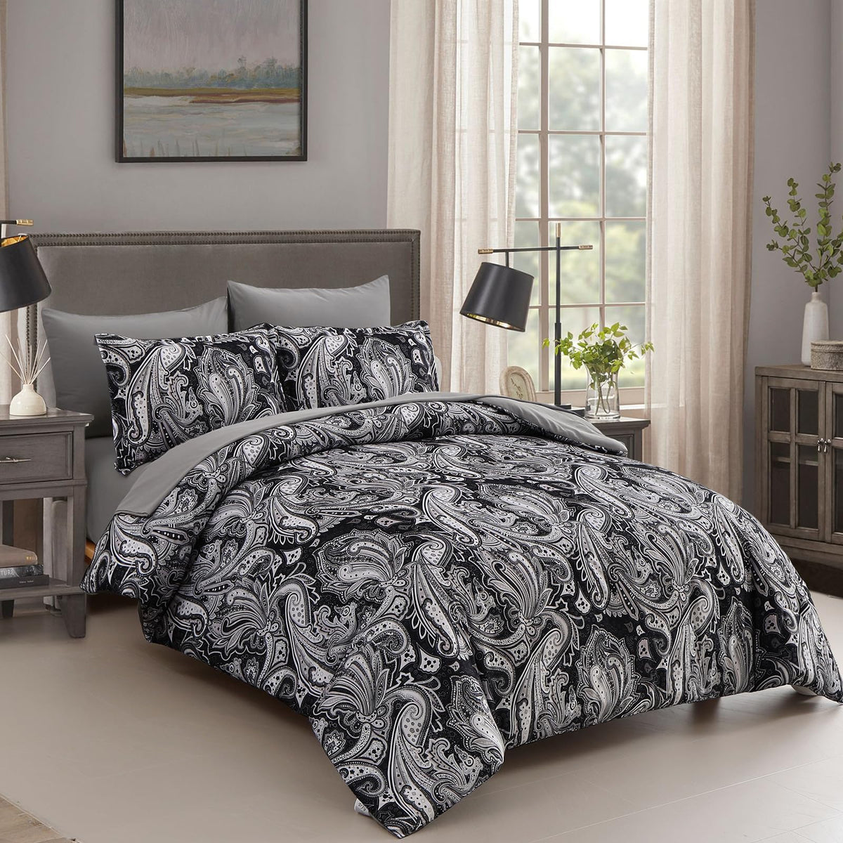 Paisley Comforter Set Queen Size 7 Piece Black and Grey Bed in a Bag