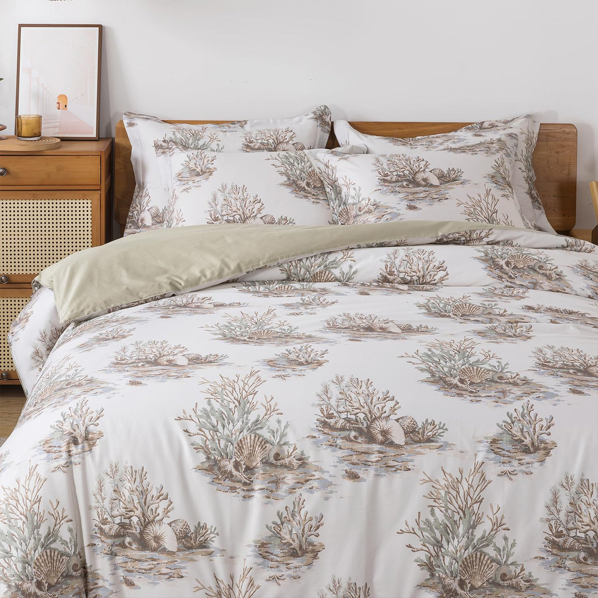 Luxury Coastal Cotton Duvet Cover Set Coastal Coral Seashell Toile Print Hotel-Quality Bedding Set 3-Piece