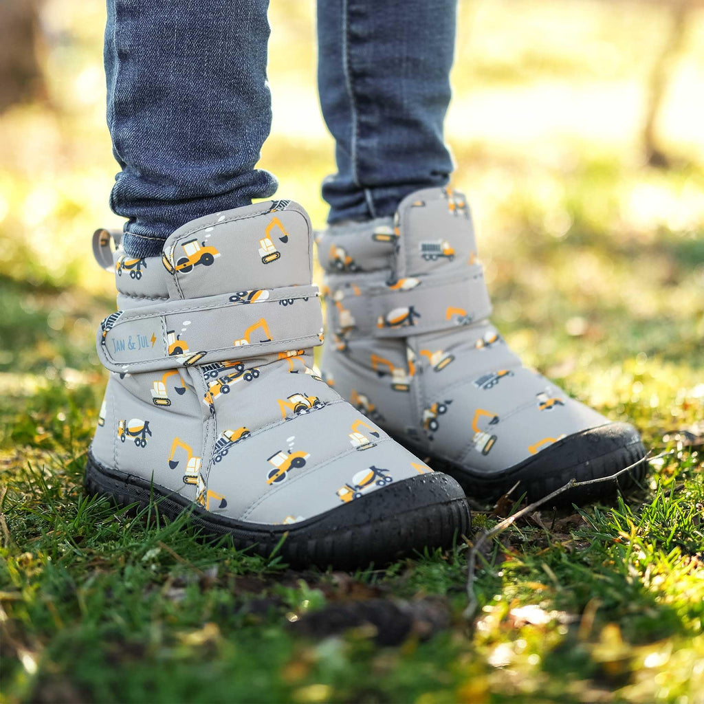 Toasty-Dry Booties for Toddlers (Grey Construction, US 4)