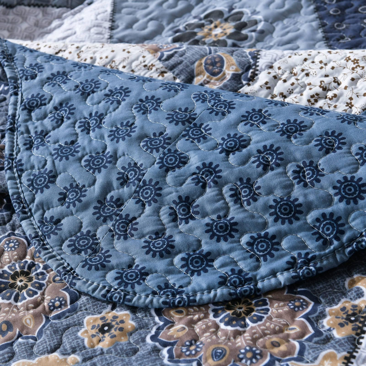 Navy Blue Plaid Floral Quilt Set 98"x106", 3 Pcs Boho Bedspread Coverlet Set for All Season, Patchwork
