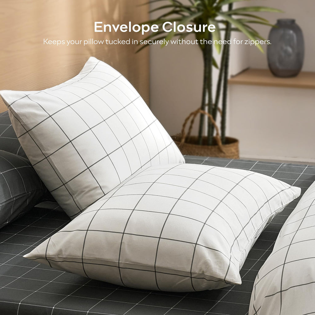 100% Cotton Sheet Set, White Plaid