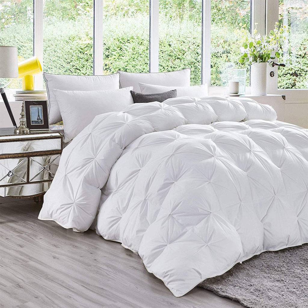 White Down Alternative Pinch Pleated Comforter- King Size 102 x 90 Inches 1 Piece All-Season Duvet Insert, 500 GSM