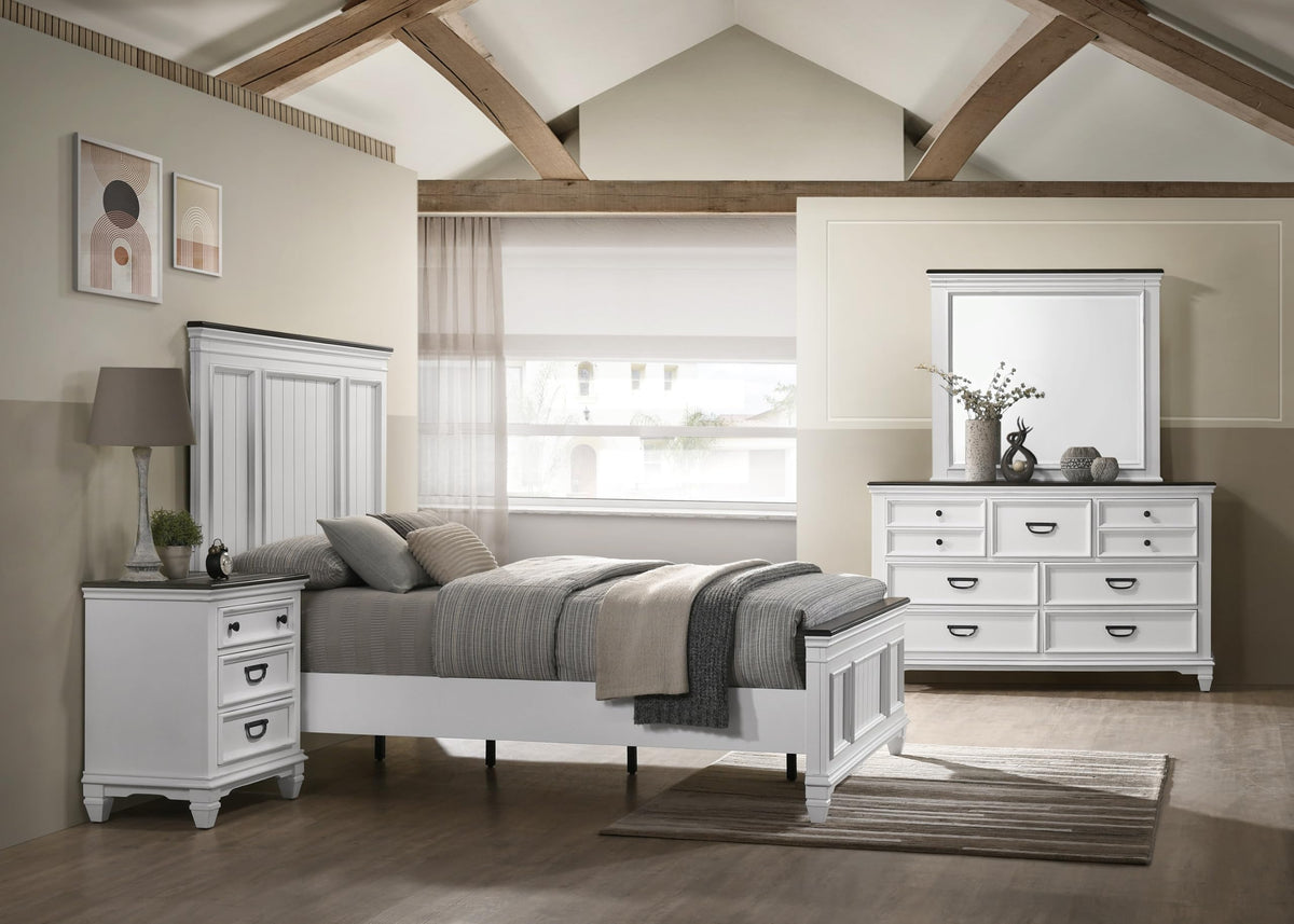 Peanu Queen Bed Frame, Shiplap Panel, Weathered White Wood Set