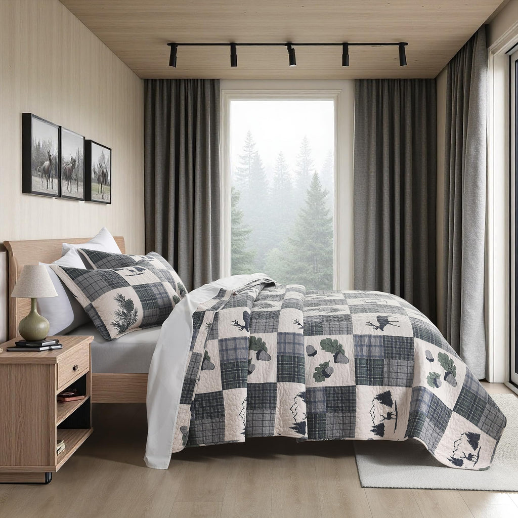 Cabin Quilt Set - 3-Piece Rustic Bedding Set - Lodge Deer Bedspread