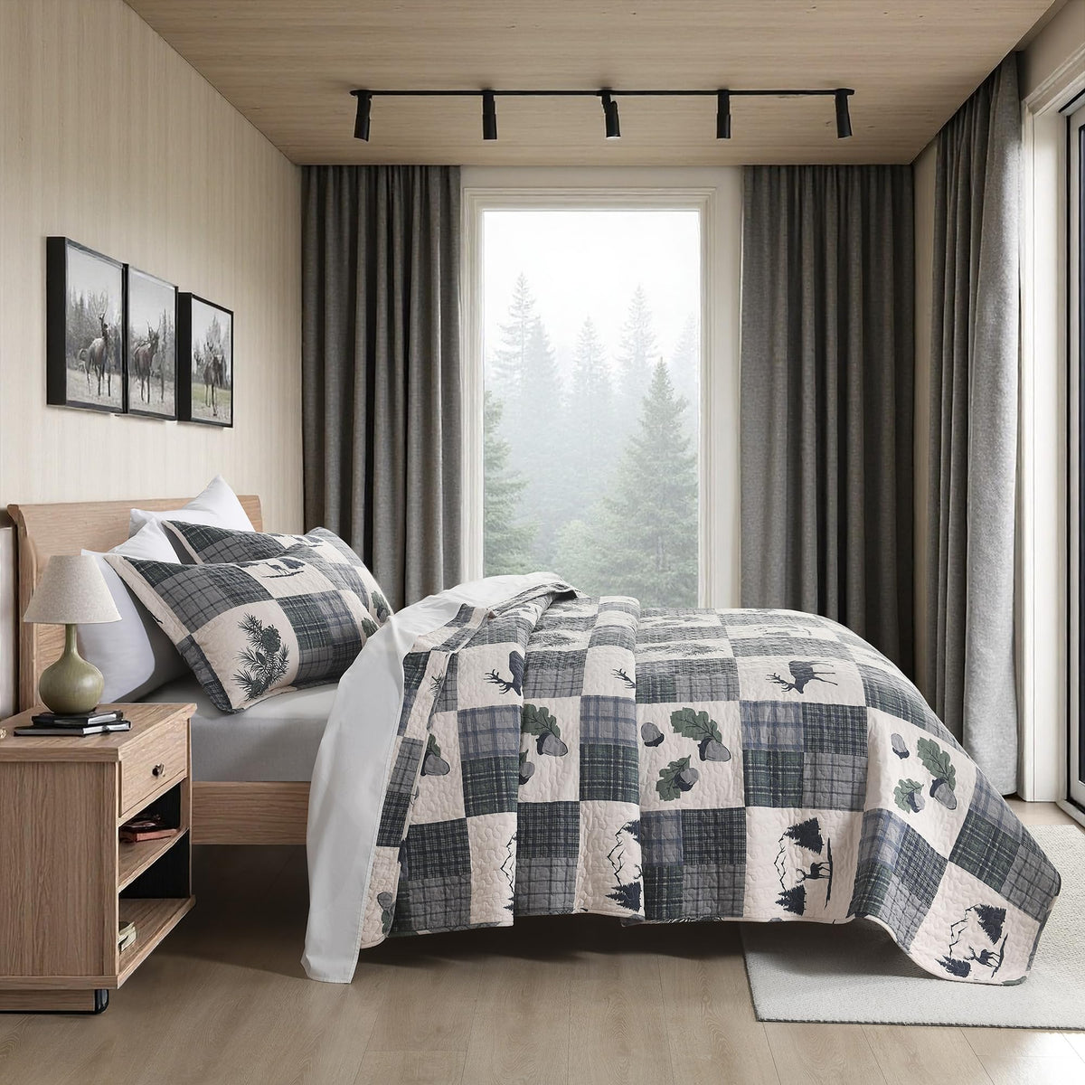 Cabin Quilt Set - 3-Piece Rustic Bedding Set - Lodge Deer Bedspread