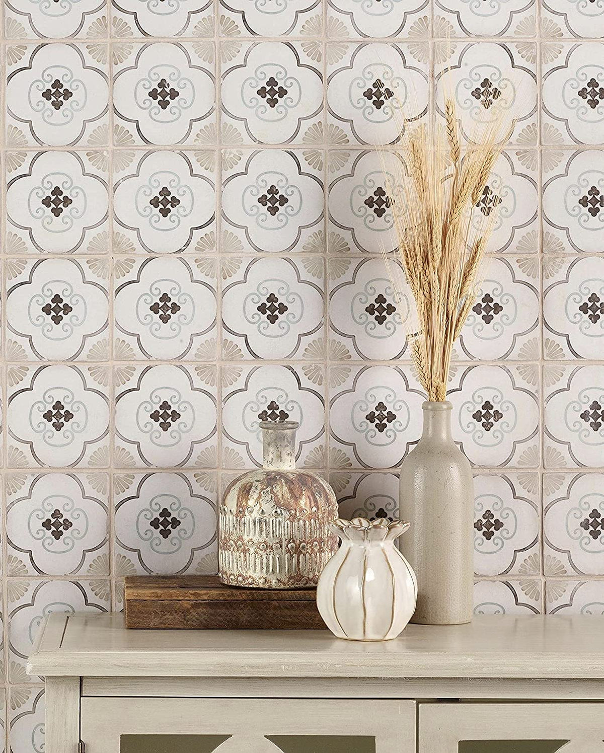 Calabria 5x5 Porcelain Decorative Tile with Hand Cast Edges (Pack of 8)